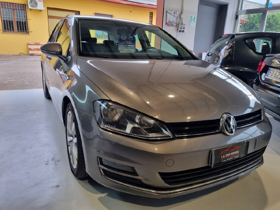 L.A. CAR SERVICE - Officina meccanica, assistenza e rivendita automobili di Alessio Lai a Cagliari - Concessionario - Volkswagen Golf 1.6 TDI 5p. Highline BlueMotion Technology